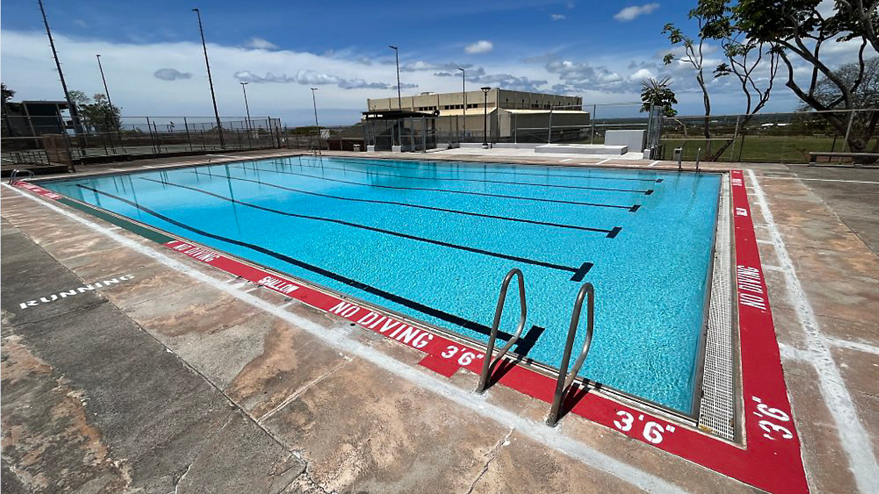 Pearl City District Park Swimming Pool