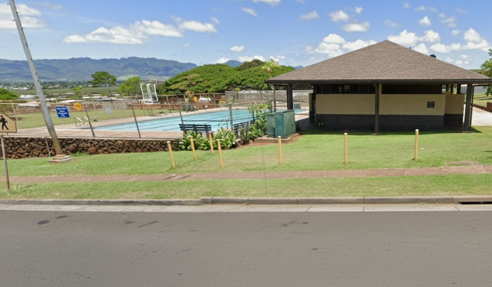 Shigeo Ushiro Mānana Swimming Pool